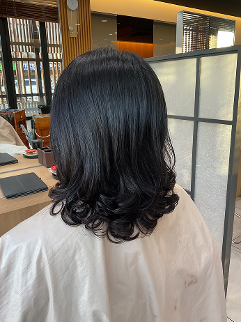 弱酸性パーマ後の写真